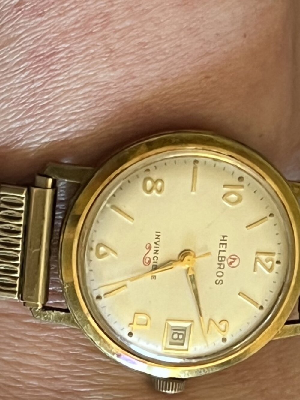 Helbros Size ONE SIZE Vintage Gold-Tone Watch with Date Window